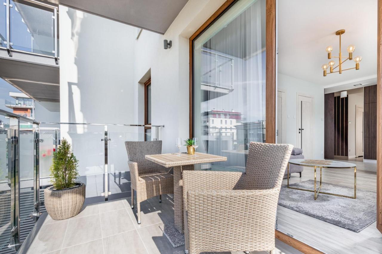 Apartamenty Osiedle Bursztynowe III By Noclegi Renters Kolobrzeg Ngoại thất bức ảnh